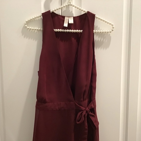 🔴WINE WRAP DRESS BY FOREVER 21 EXCLUSIVE🔴🔴 - Picture 4 of 12